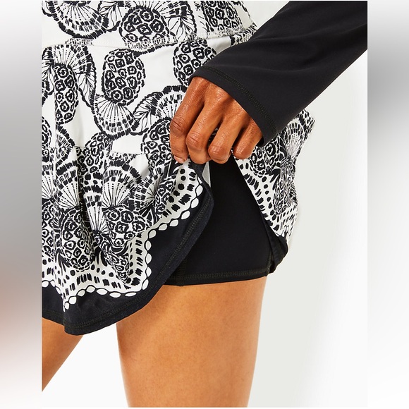 Lilly Pulitzer Luxletic Gardenia Skort - Picture 5 of 10